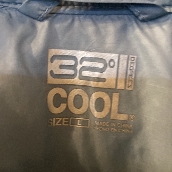 32 degrees cool light jacket size large - Picture 2 of 4